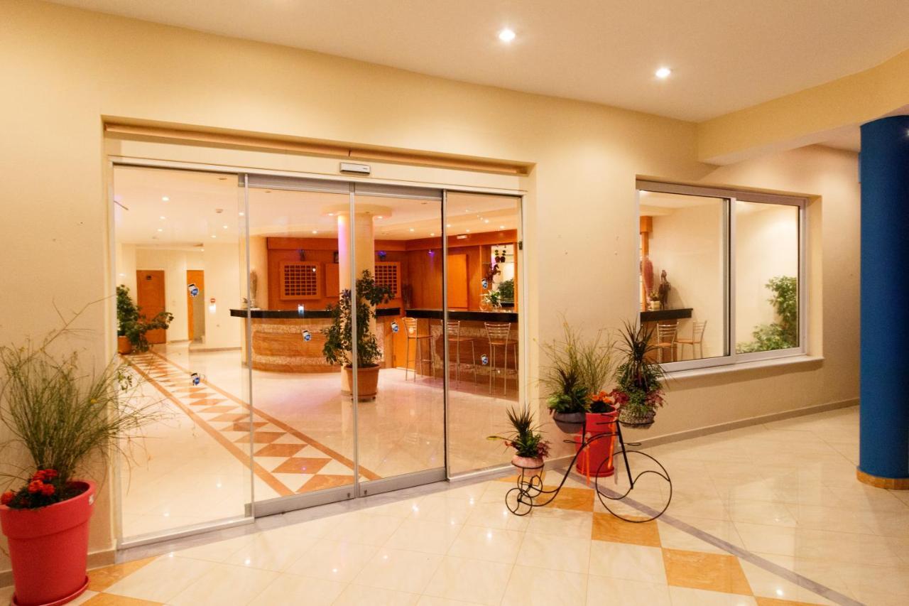 Christina Apartments 티실리비 외부 사진