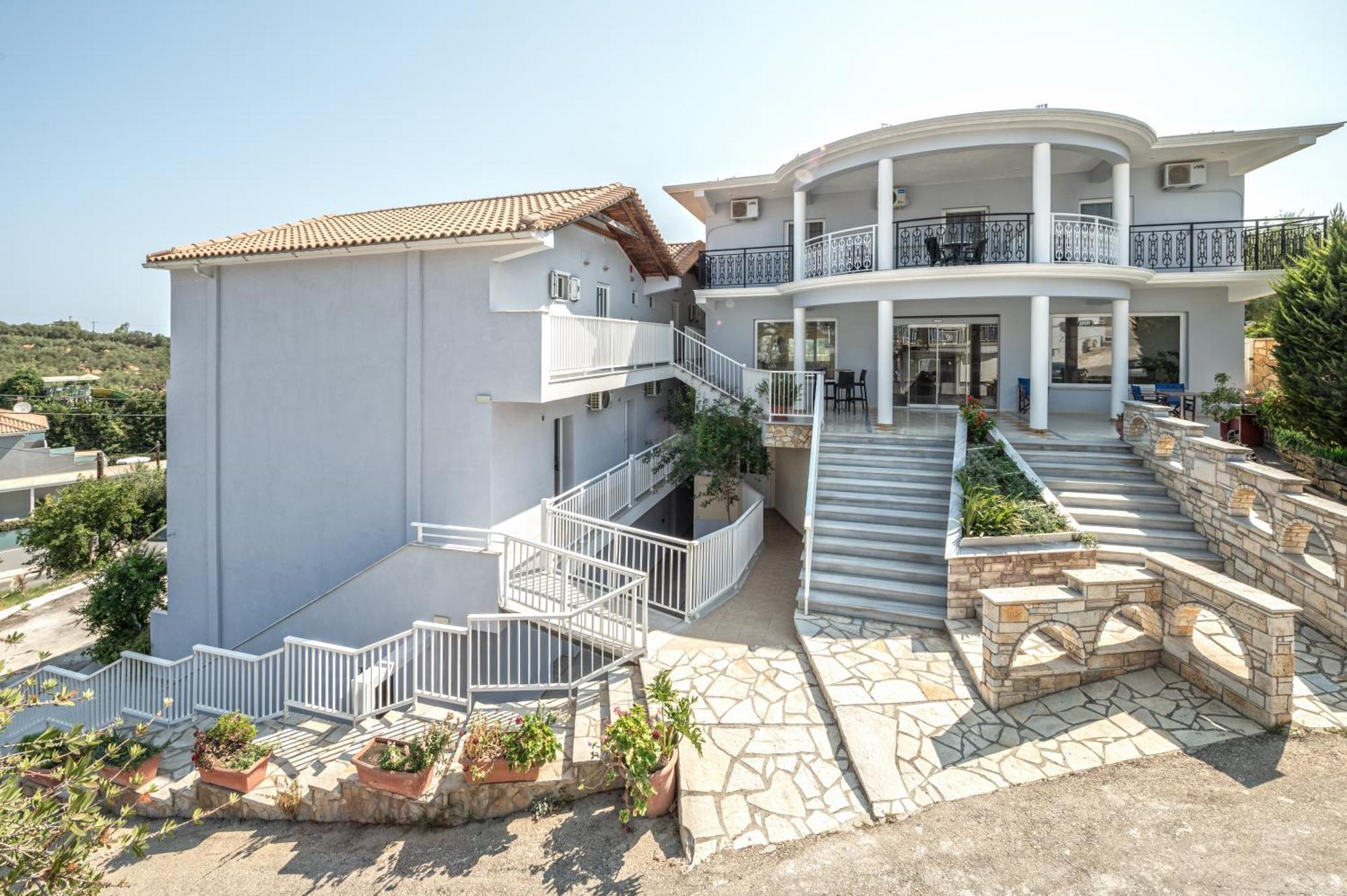 Christina Apartments 티실리비 외부 사진